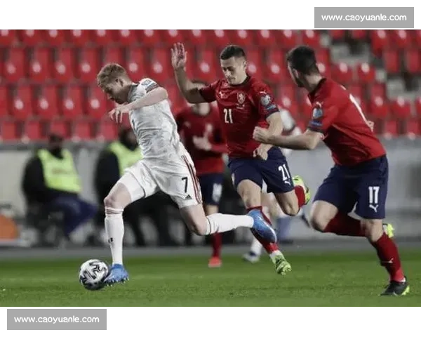 战术博弈与临场应变，教练的智慧决定命运