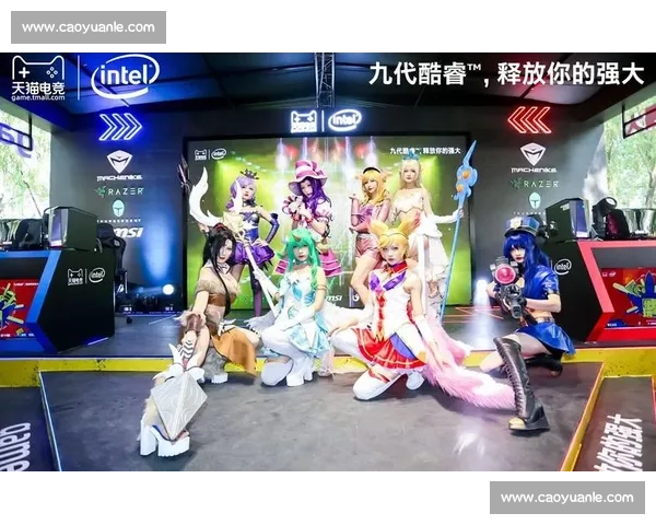 电竞女神惊艳亮相，甜美笑容融化全场，游戏技术更是炸裂！